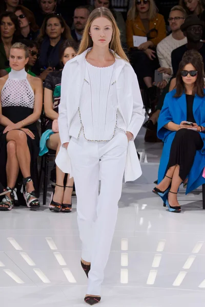 Look 41